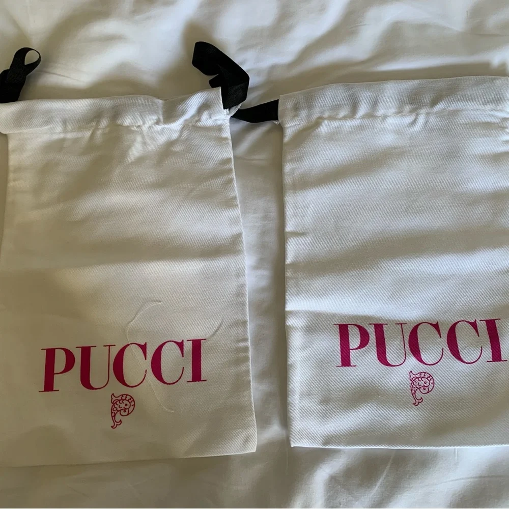 Brand new authentic 1 Emilio Pucci dust bag with string to close.Limited edition